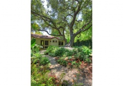 23237 Blue Bird Drive, Calabasas CA: 