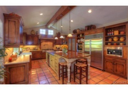 23237 Blue Bird Drive, Calabasas CA: 