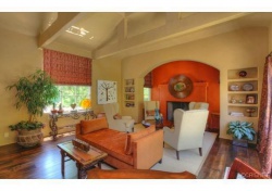 23237 Blue Bird Drive, Calabasas CA: 