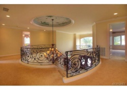 5523 Amber Circle, Calabasas CA: 