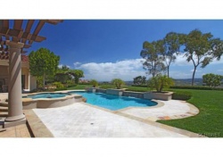 4290 Prado De Los Ciervos, Calabasas CA: 