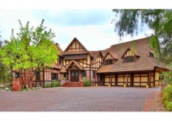23286 BLUE BIRD Drive, Calabasas CA: 