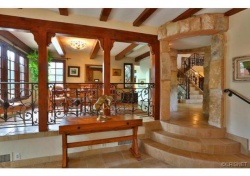 23286 BLUE BIRD Drive, Calabasas CA: 