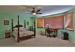 25920 Richmond Court , Calabasas CA: 