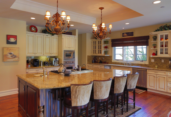 25071 Abercrombie Lane , Calabasas CA: 