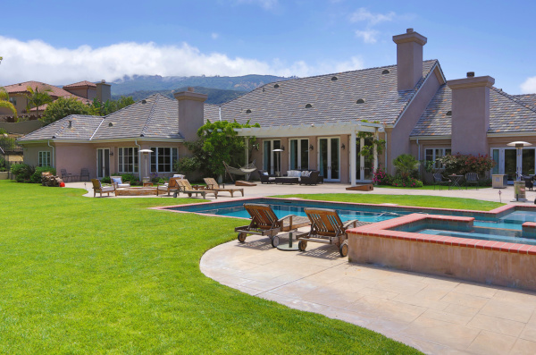25071 Abercrombie Lane , Calabasas CA: 