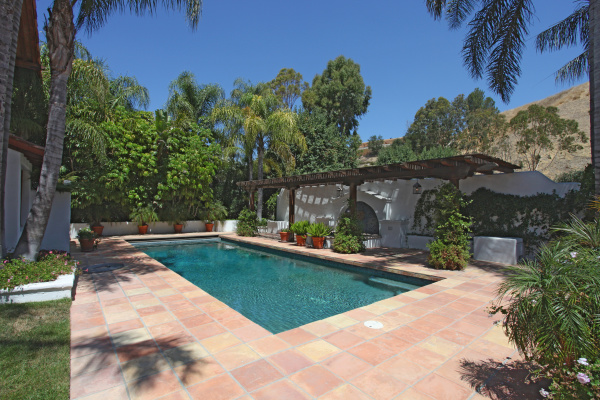 25127 Jim Bridger Road, Hidden Hills CA: 