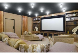 19011 Ashurst Lane , Tarzana CA: 