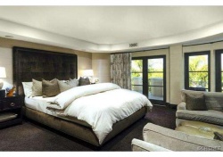 19011 Ashurst Lane , Tarzana CA: 