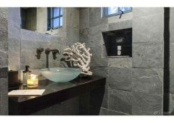 19011 Ashurst Lane , Tarzana CA: 