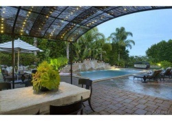 19011 Ashurst Lane , Tarzana CA: 