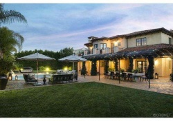 19011 Ashurst Lane , Tarzana CA: 