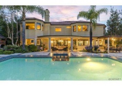25636 Queenscliff Court , Calabasas CA: 