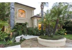 25636 Queenscliff Court , Calabasas CA: 