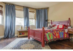 25636 Queenscliff Court , Calabasas CA: 