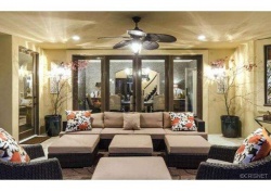 25636 Queenscliff Court , Calabasas CA: 