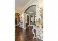 25636 Queenscliff Court , Calabasas CA: 