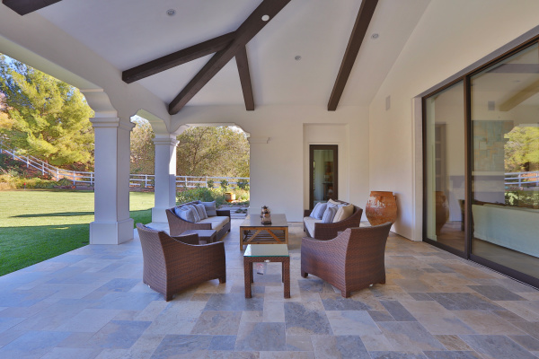 25176 Eldorado Meadow Road, Hidden Hills CA: 