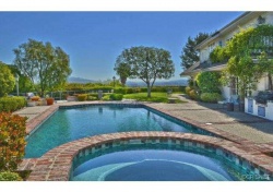 24723 Calvert Street , Woodland Hills CA: 