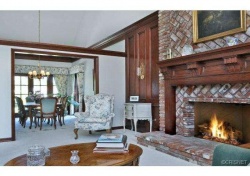 24723 Calvert Street , Woodland Hills CA: 