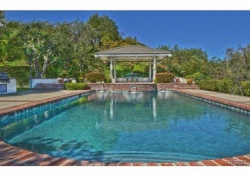 24723 Calvert Street , Woodland Hills CA: 