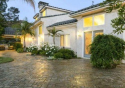 2063 Delphine Lane , Calabasas CA: 