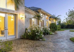 2063 Delphine Lane , Calabasas CA: 