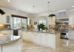 2063 Delphine Lane , Calabasas CA: 