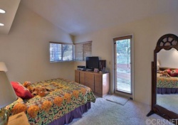4107 Pine Hollow Road , Calabasas CA: 