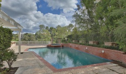 4408 Dulcinea Court , Woodland Hills CA: 