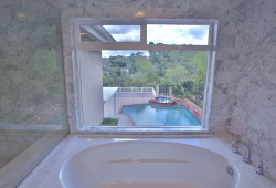 4408 Dulcinea Court , Woodland Hills CA: 