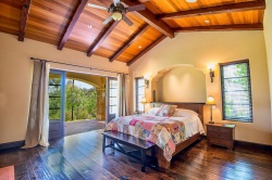 6914   SOLANO VERDE  , Somis CA: 