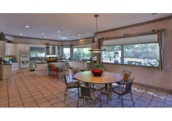 5641 Newcastle Lane , Calabasas CA: 