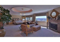 5641 Newcastle Lane , Calabasas CA: 