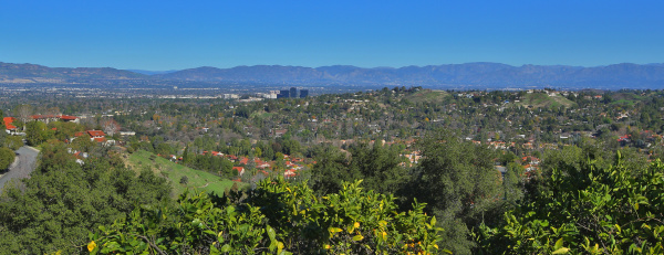 23483 Park Colombo, Calabasas CA: 