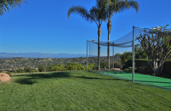 23483 Park Colombo, Calabasas CA: 