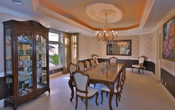 23483 Park Colombo, Calabasas CA: 
