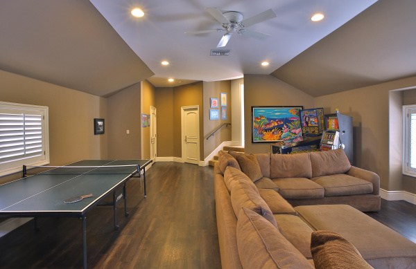 23483 Park Colombo, Calabasas CA: 
