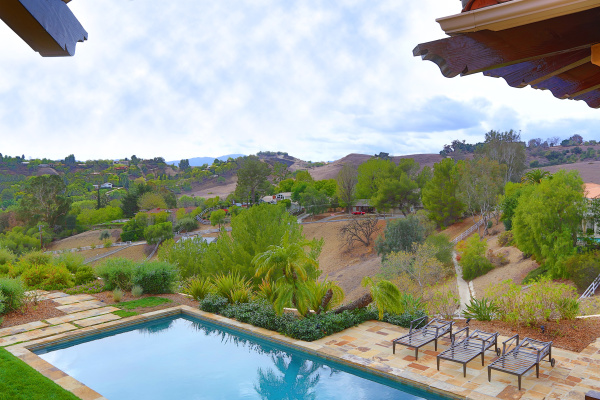 5948 Annie Oakley Road , Hidden Hills CA: 