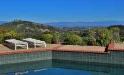 24000 LAUREL Place , Calabasas CA: 