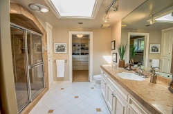 24317 Bridle Trail, Hidden Hills CA: 