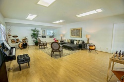 24317 Bridle Trail, Hidden Hills CA: 