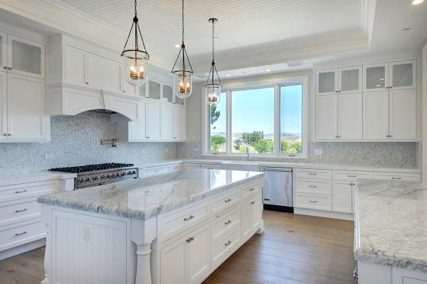 5570   BILL CODY  Road , Hidden Hills CA: 