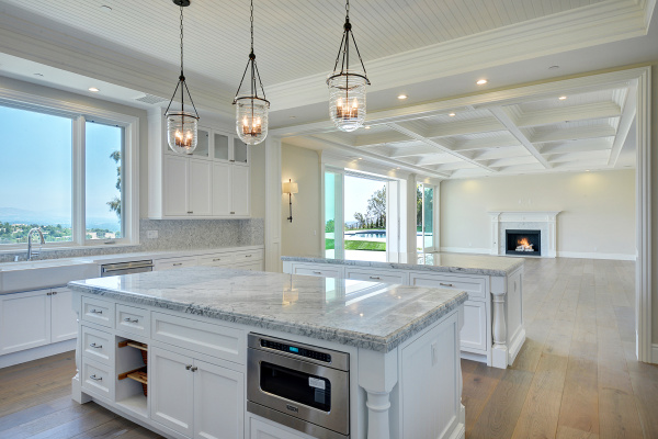 5570   BILL CODY  Road , Hidden Hills CA: 