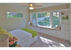 6046 PENFIELD Avenue, Woodland Hills CA: 