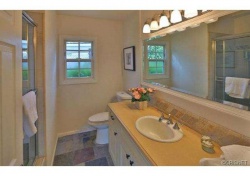 6046 PENFIELD Avenue, Woodland Hills CA: 