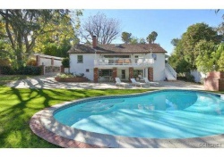 6046 PENFIELD Avenue, Woodland Hills CA: 