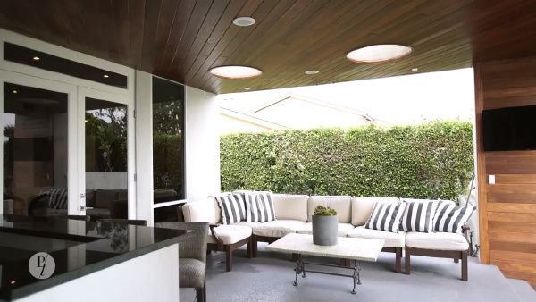 3608 Crownridge Drive, Sherman Oaks CA: 
