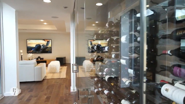 3608 Crownridge Drive, Sherman Oaks CA: 