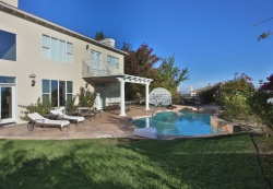 7301 HILLSVIEW Court, West Hills CA: 